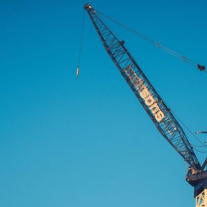 Устойчивость крана: факторы и способы установки