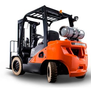 Бензиновый вилочный погрузчик Doosan G35S-7