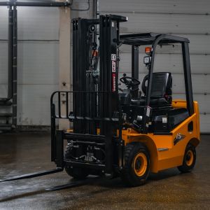 Дизельный вилочный погрузчик Zauberg DS15