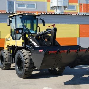 Фронтальный погрузчик Zauberg WL20