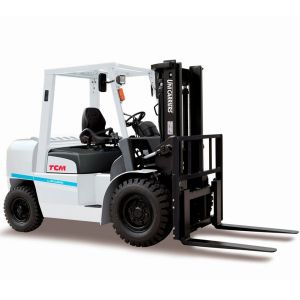 Бензиновый вилочный погрузчик TCM FG18T13