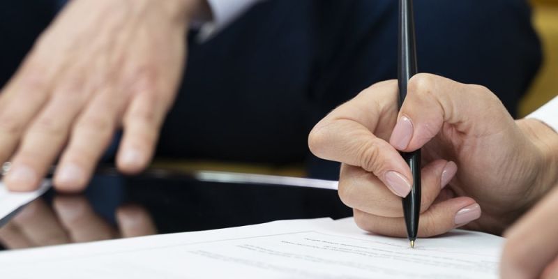 Договор лизинга: правила, структура, подводные камни